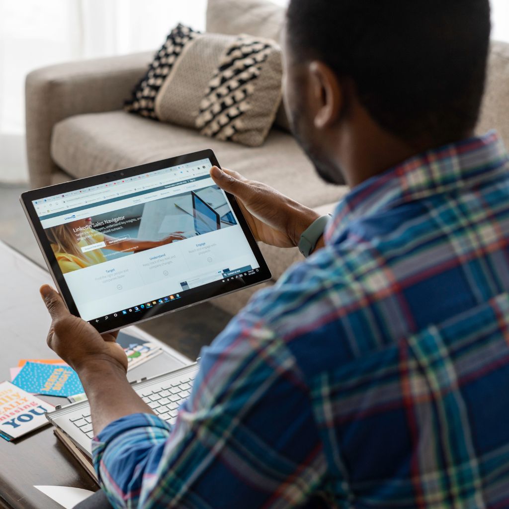 Prowadzenie profilu firmy na LinkedIn 1 LINKEDIN